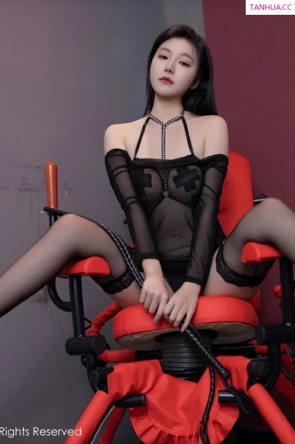 安然Maleah  [XiuRen]高清写真图 2024.03.26 No.8292 安然anran 黑丝美腿第44张图片